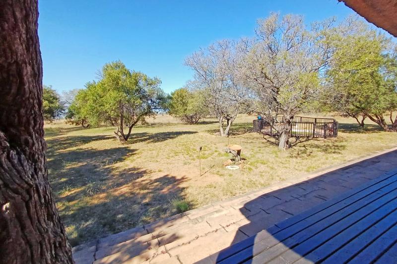 5 Bedroom Property for Sale in Vaalkop Dam North West